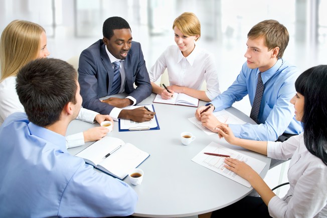 Desktop shutterstockgroup of happy business people in office