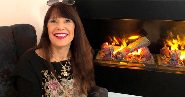 Desktop janet kong arthur 1200