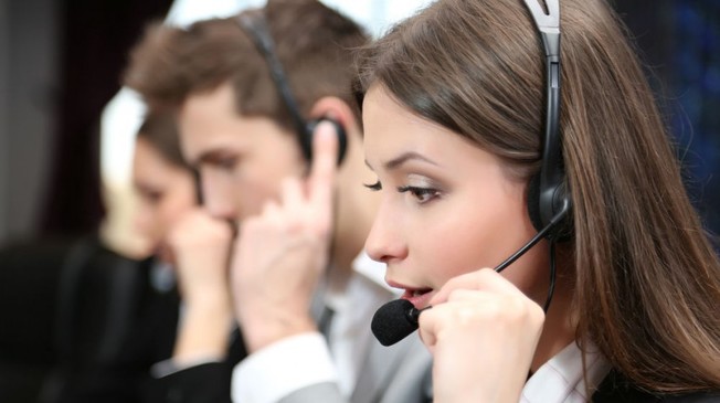 Desktop call centre outsourcing