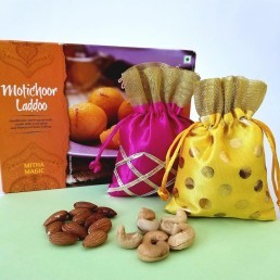 Desktop sweets and dry fruits