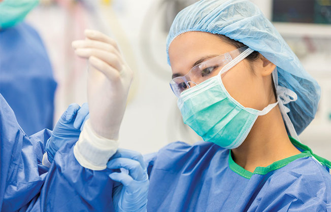 Desktop nurse with mask