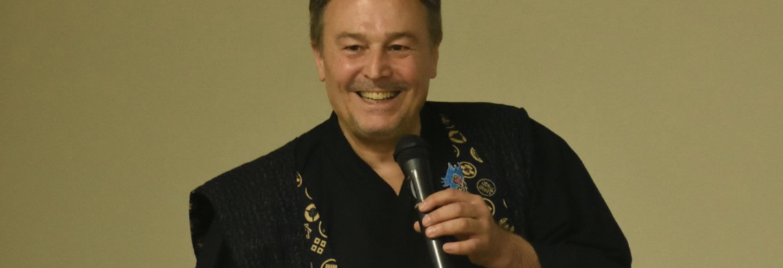 Show william reed photo